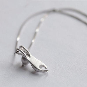 Silver Plated Kitty Cat Necklace (A Choice Of 2 Finishes)