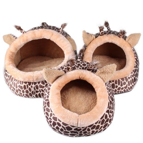 Cat/Dog Bed Giraffe Design