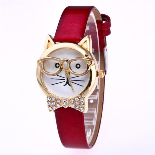 This cute Cat In Glasses Quartz Wrist Watch ensures you'll always look at the time and smile...