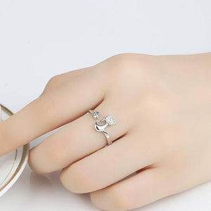With this delightful silver Crystal Cat Wrap  Around Ring  You'll Make your friends jealous,